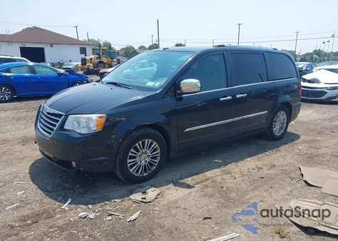 2011 Chrysler Town & Country Limited из США, поврежденный, VIN 2A4RR6DG3BR649351